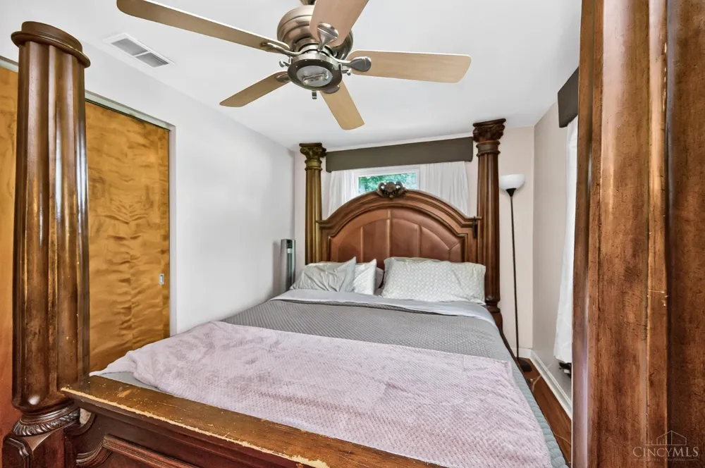 5534 Betty Lane Miami, OH 45150