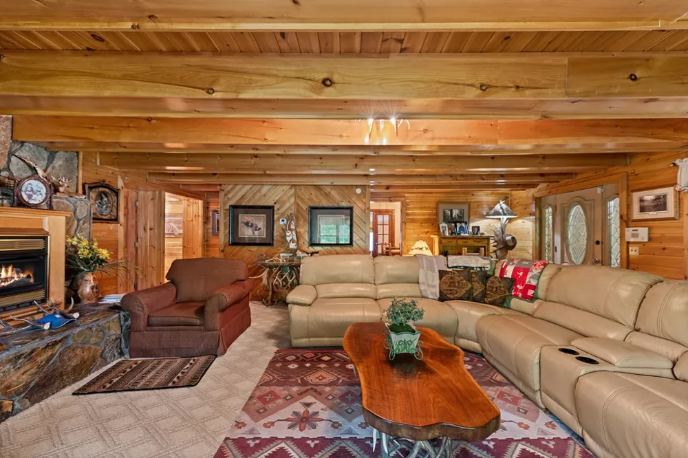 1898 Kimsey Dairy Road Turtletown, TN 37391