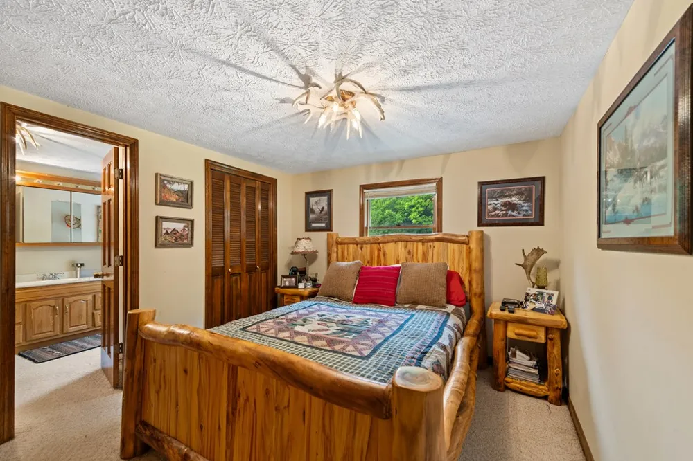 1898 Kimsey Dairy Road Turtletown, TN 37391