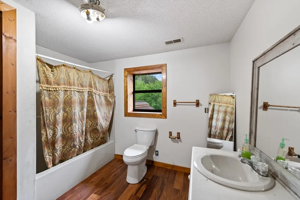 1898 Kimsey Dairy Road Turtletown, TN 37391