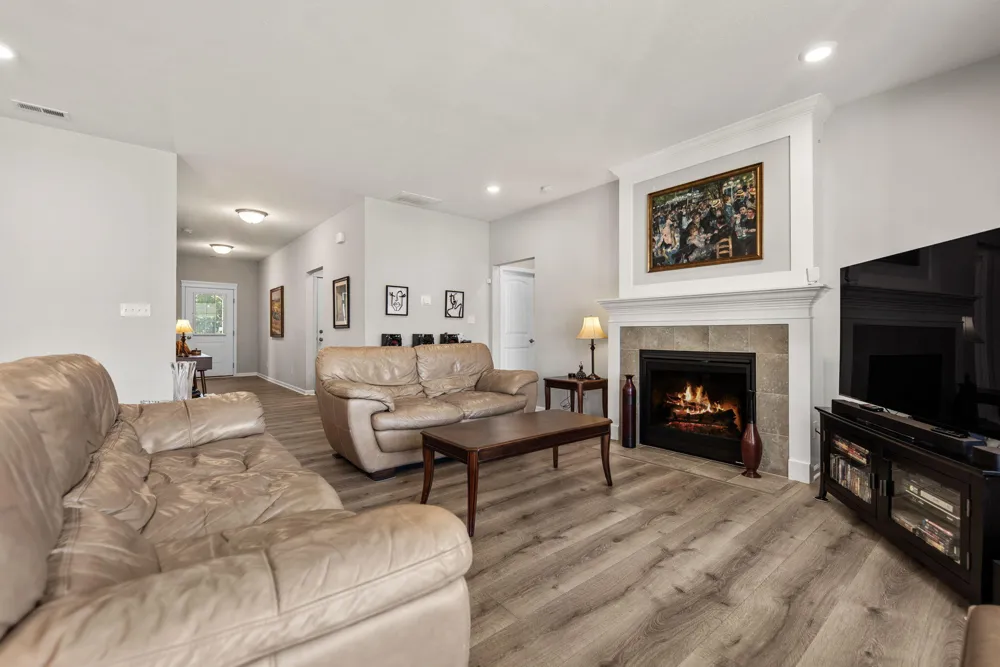 2906 Gable Drive Valparaiso, IN 46383