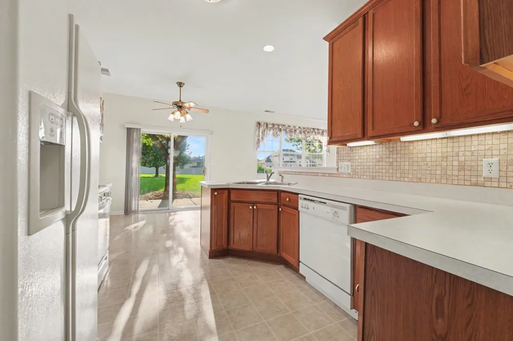 1260 Lily Lane Schererville, IN 46375
