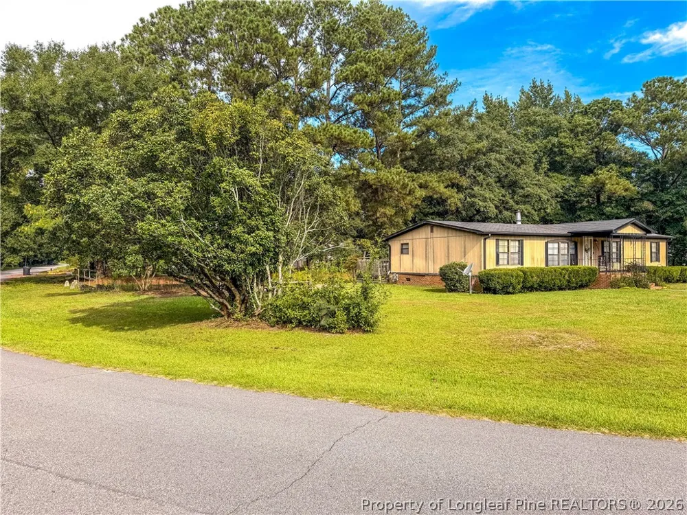 427 Lark Avenue Lumberton, NC 28358