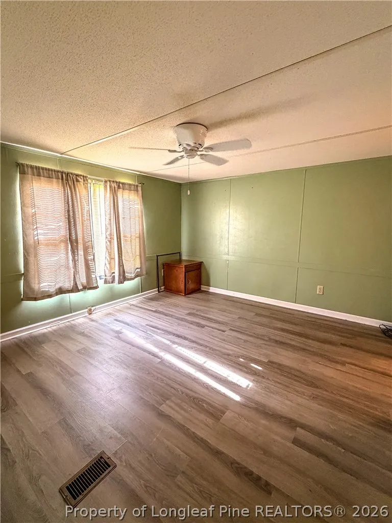 427 Lark Avenue Lumberton, NC 28358