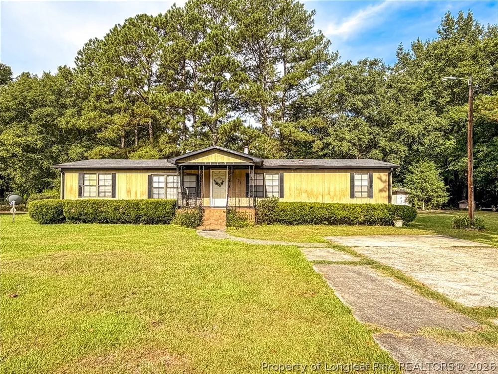 427 Lark Avenue Lumberton, NC 28358