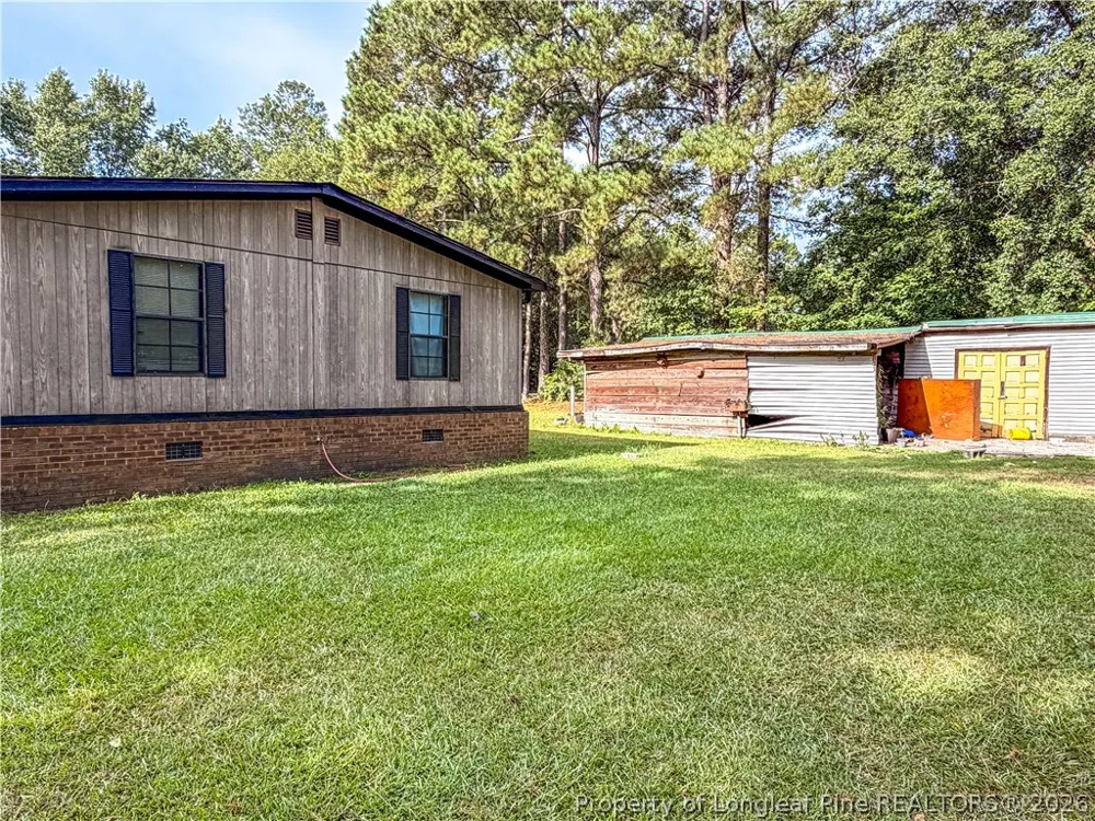 427 Lark Avenue Lumberton, NC 28358