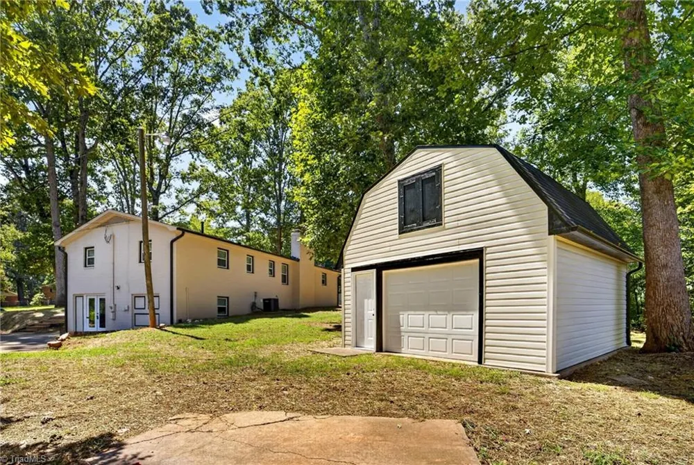 723 Windsor Trail Asheboro, NC 27203