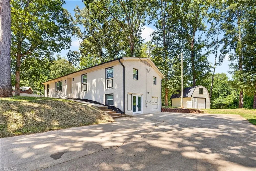 723 Windsor Trail Asheboro, NC 27203