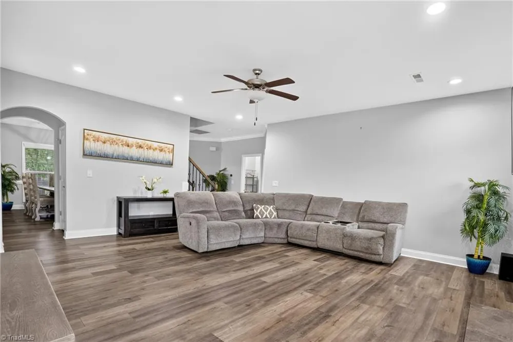 6605 Jockey Club Drive Whitsett, NC 27377
