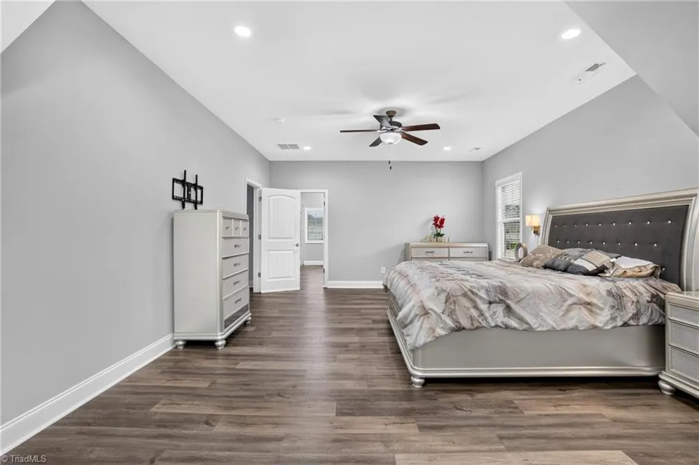 6605 Jockey Club Drive Whitsett, NC 27377