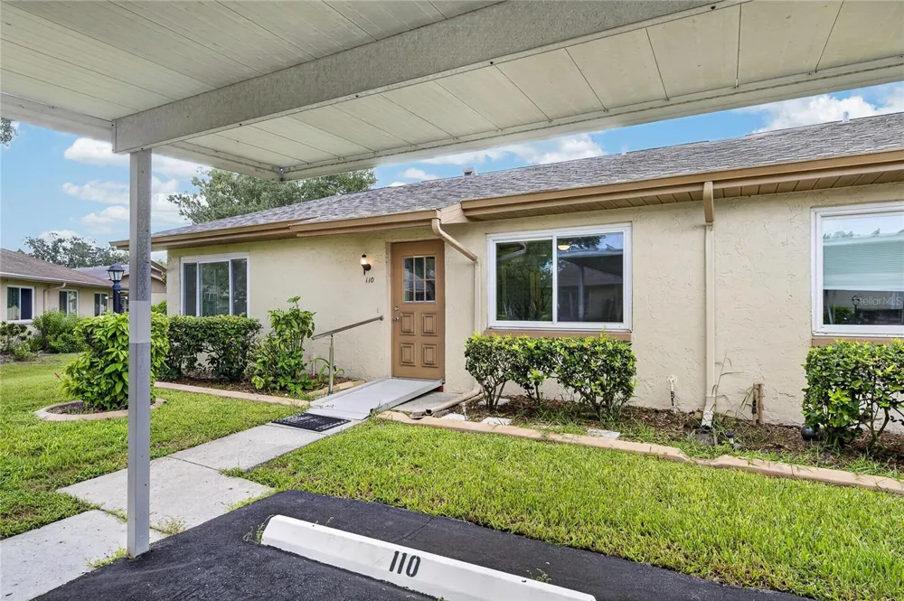 110 GLOUCESTER BOULEVARD #346 Sun City Center, FL 33573
