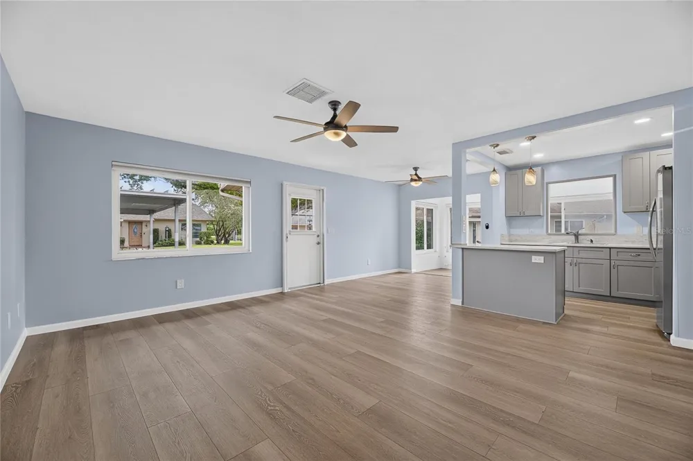 110 GLOUCESTER BOULEVARD #346 Sun City Center, FL 33573