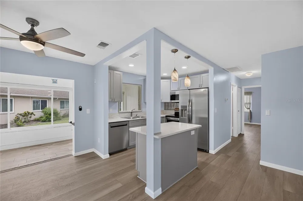 110 GLOUCESTER BOULEVARD #346 Sun City Center, FL 33573