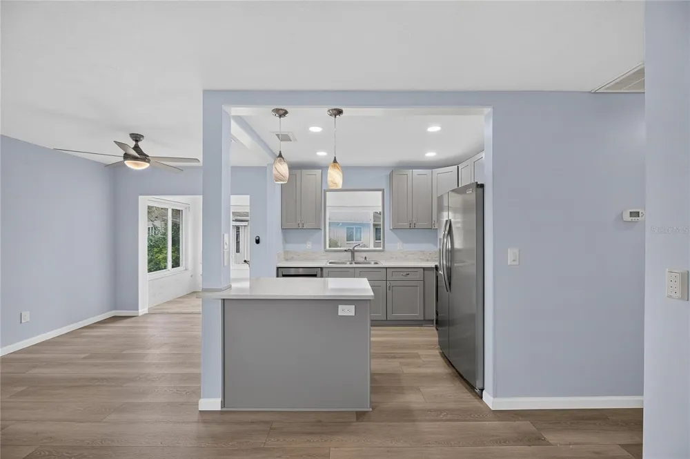 110 GLOUCESTER BOULEVARD #346 Sun City Center, FL 33573