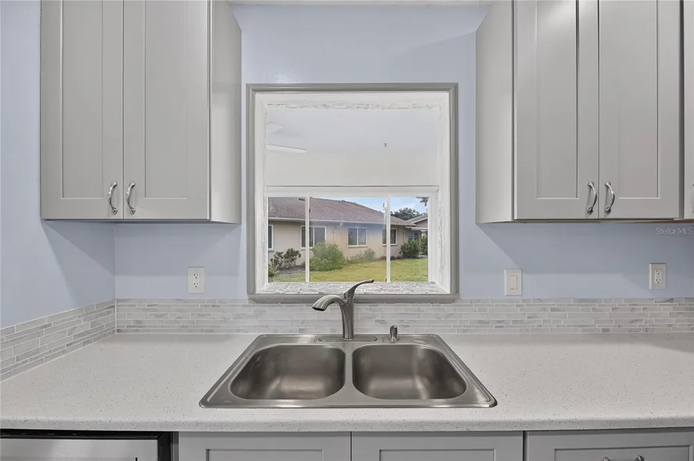 110 GLOUCESTER BOULEVARD #346 Sun City Center, FL 33573