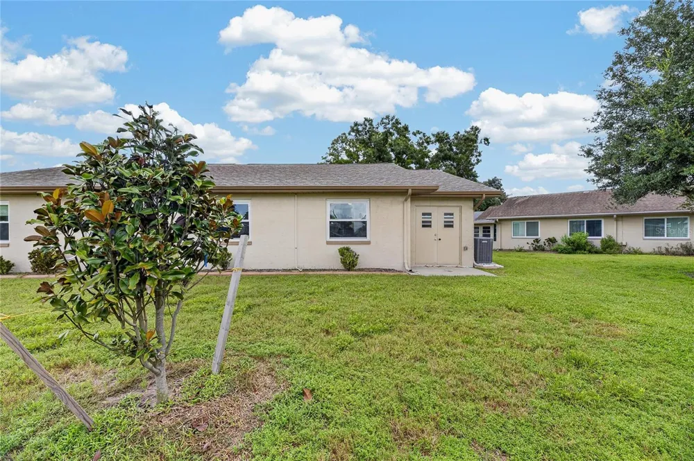 110 GLOUCESTER BOULEVARD #346 Sun City Center, FL 33573