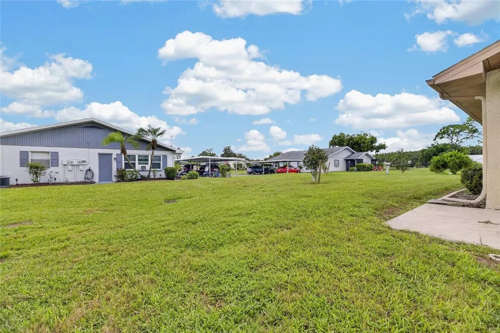 110 GLOUCESTER BOULEVARD #346 Sun City Center, FL 33573