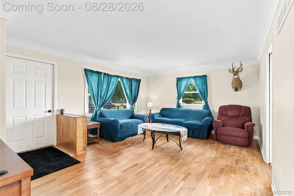 9093 Genesee Road Thetford Township, MI 48458
