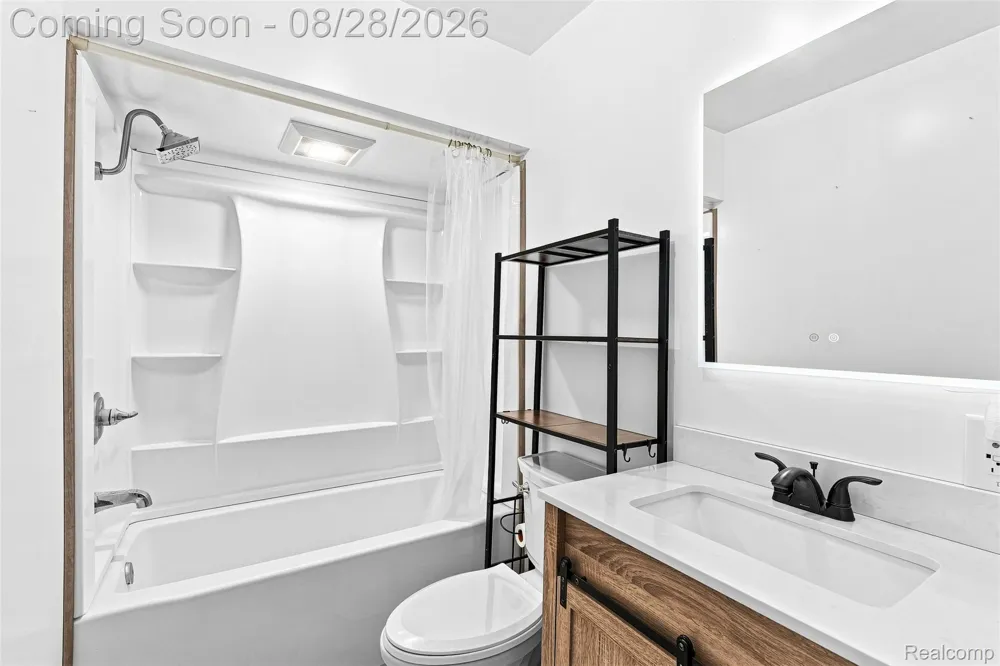 9093 Genesee Road Thetford Township, MI 48458