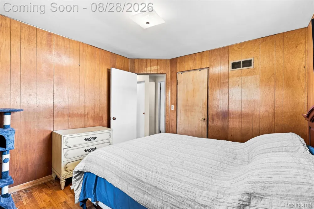 9093 Genesee Road Thetford Township, MI 48458