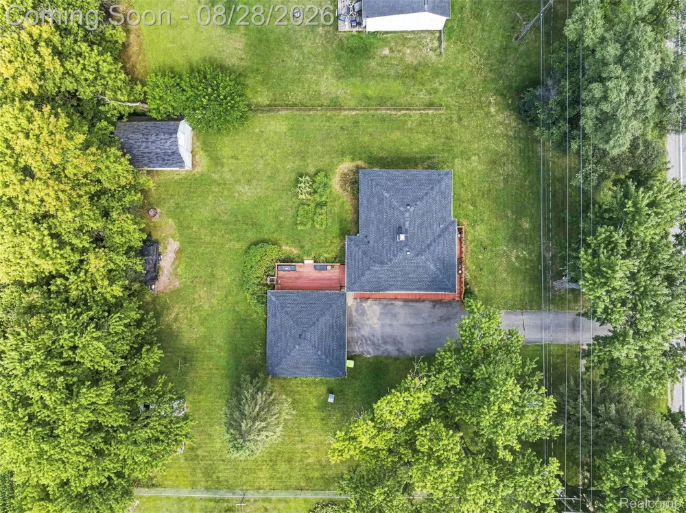 9093 Genesee Road Thetford Township, MI 48458