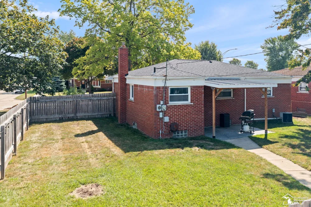 2320 Sherwood Street Trenton City, MI 48183