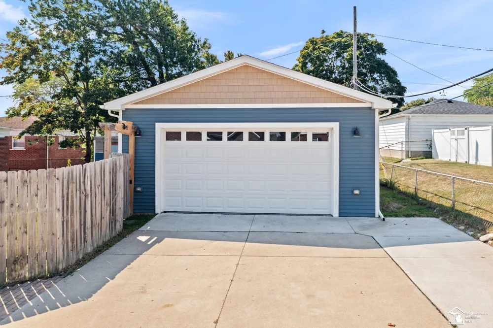 2320 Sherwood Street Trenton City, MI 48183