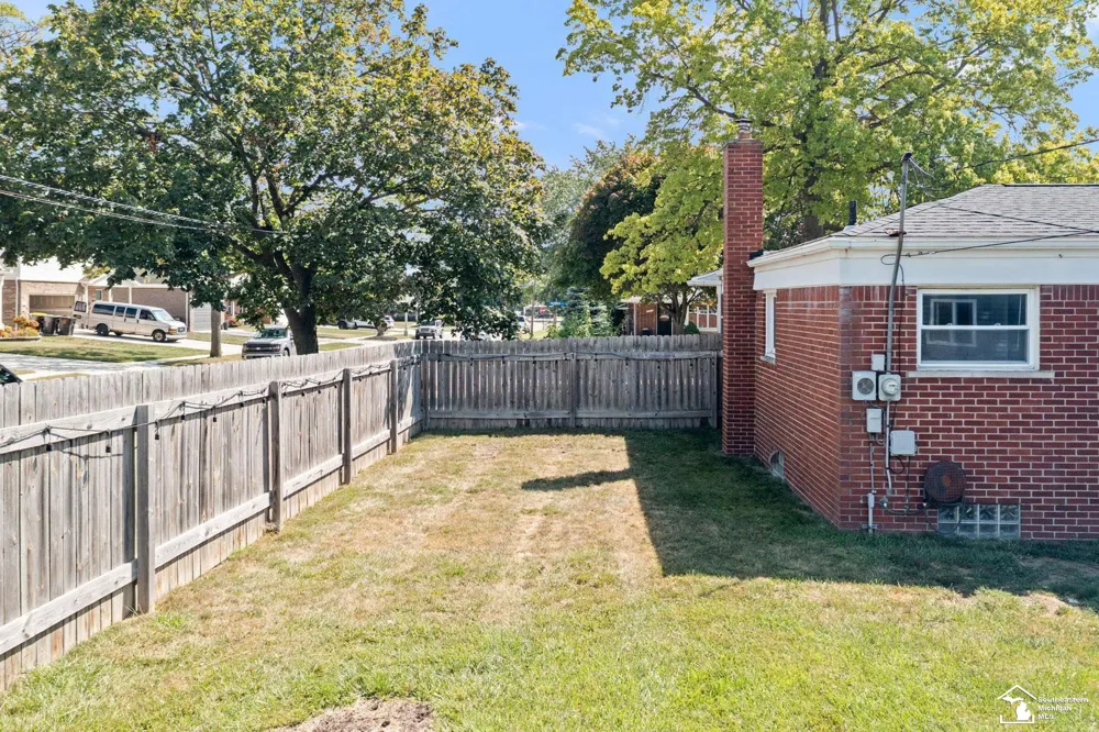 2320 Sherwood Street Trenton City, MI 48183