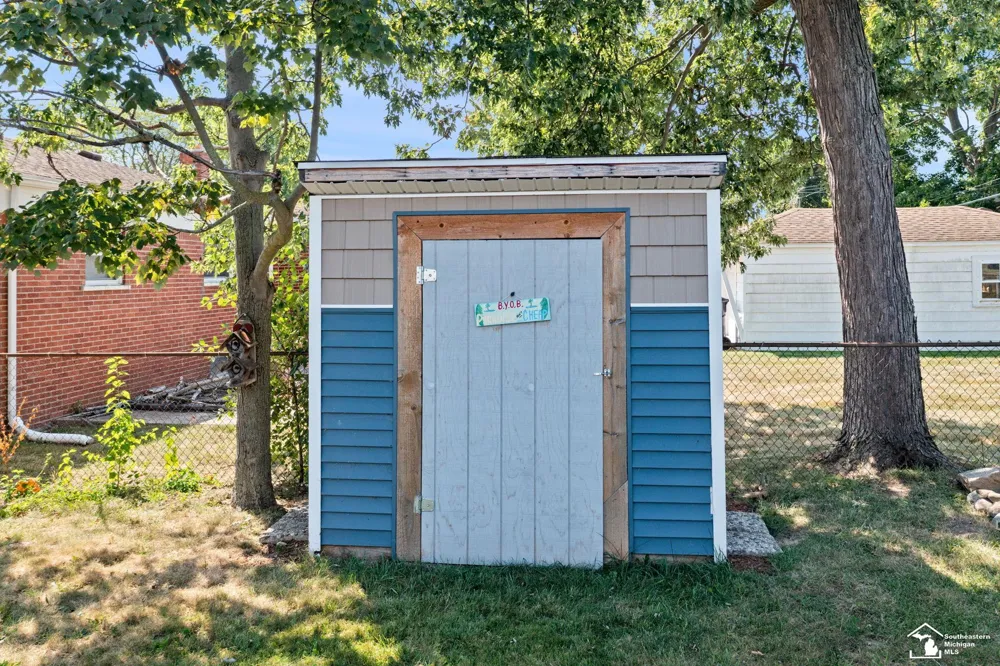 2320 Sherwood Street Trenton City, MI 48183