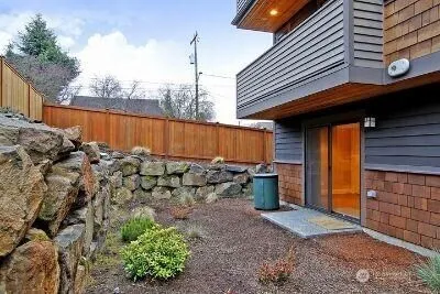 1410 55th Street Seattle, WA 98103