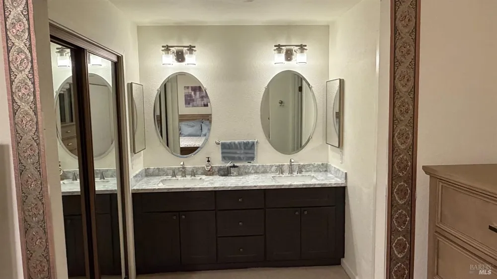 2760 Perch Drive Napa, CA 94558