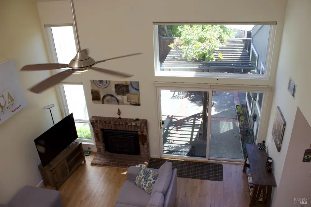 2760 Perch Drive Napa, CA 94558