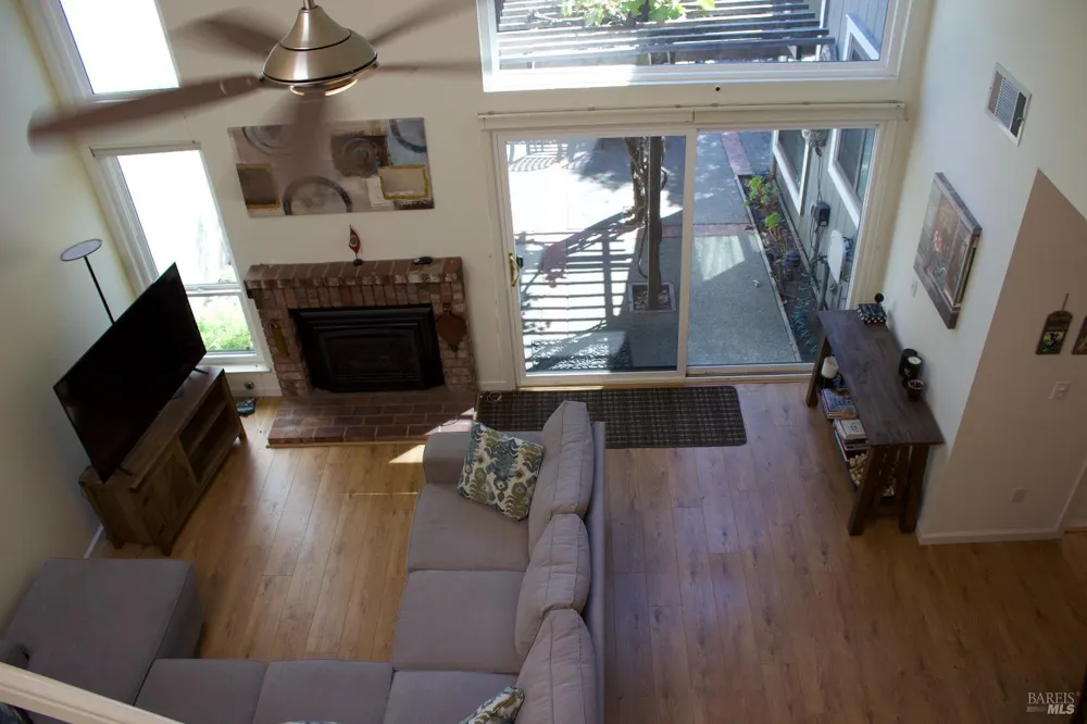 2760 Perch Drive Napa, CA 94558