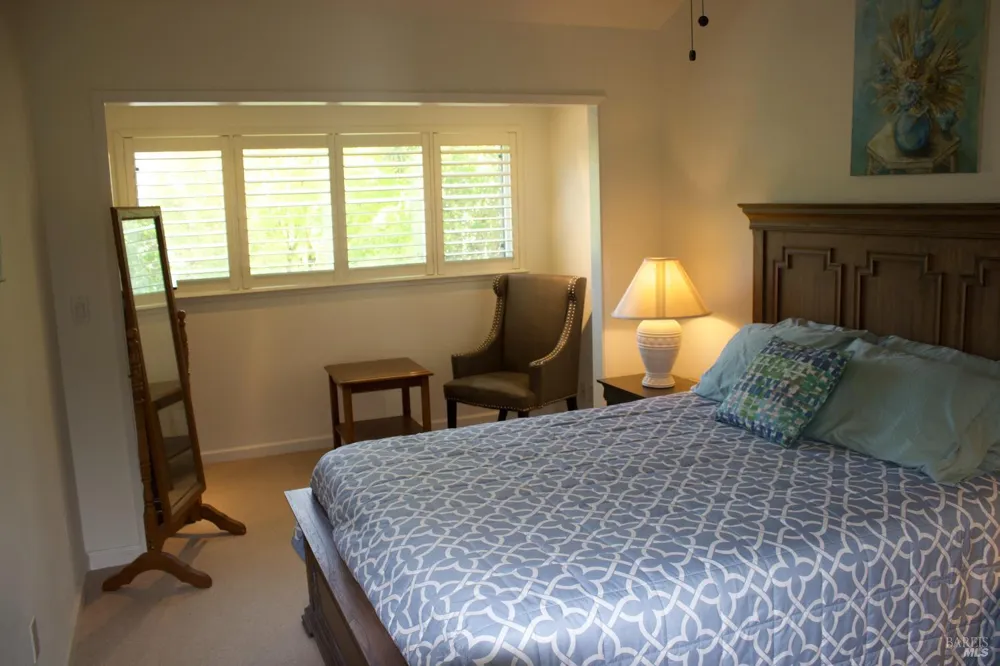 2760 Perch Drive Napa, CA 94558