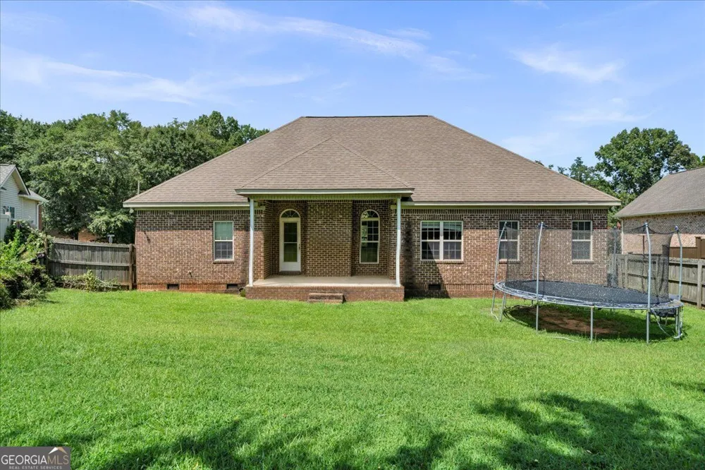 805 Arbor LN Centerville, GA 31028