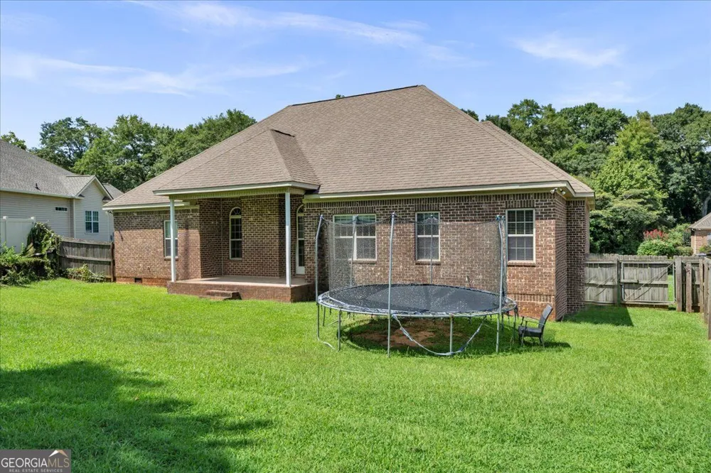 805 Arbor LN Centerville, GA 31028