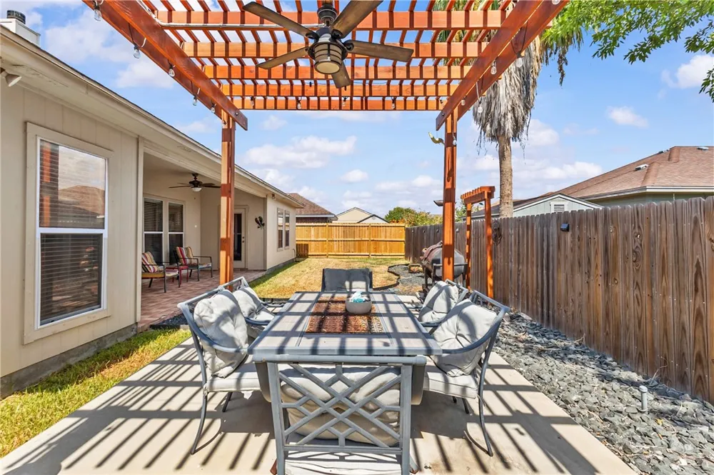 6226 Queen Jane Street Corpus Christi, TX 78414