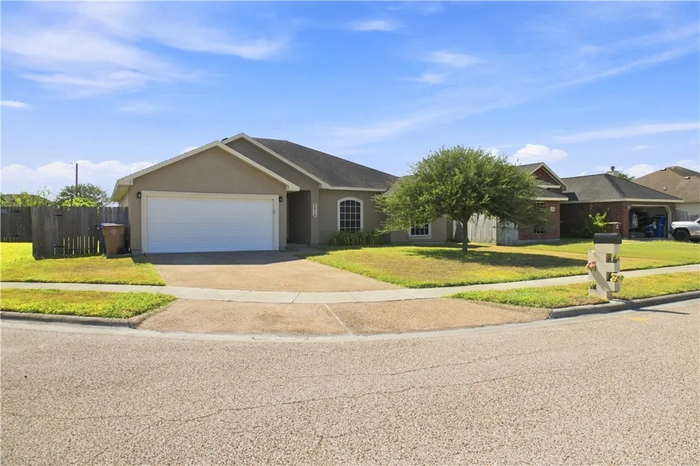 3614 Topaz Court Corpus Christi, TX 78414