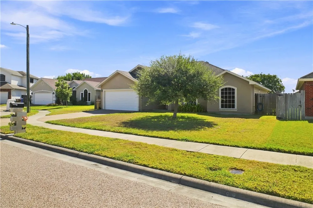 3614 Topaz Court Corpus Christi, TX 78414