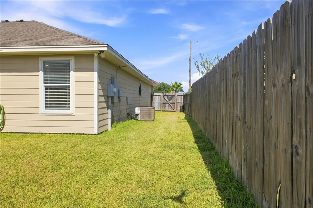 3614 Topaz Court Corpus Christi, TX 78414
