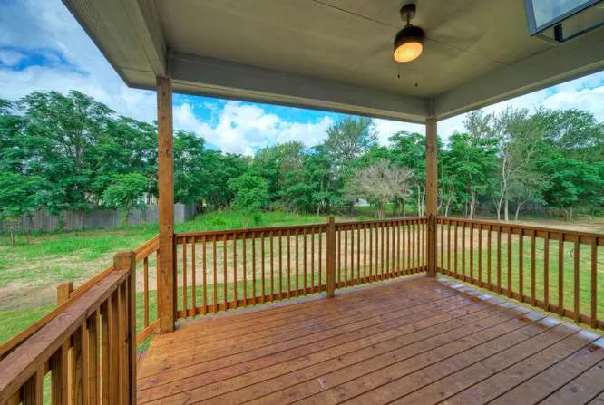 139 Waimanalo Drive Bastrop, TX 78602