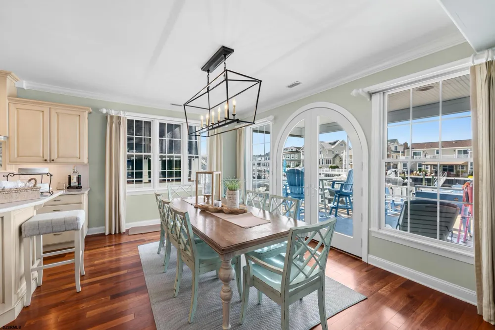 2 Barbados Ln Ocean City, NJ 08226