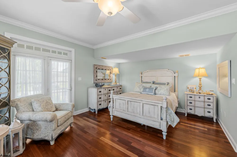 2 Barbados Ln Ocean City, NJ 08226
