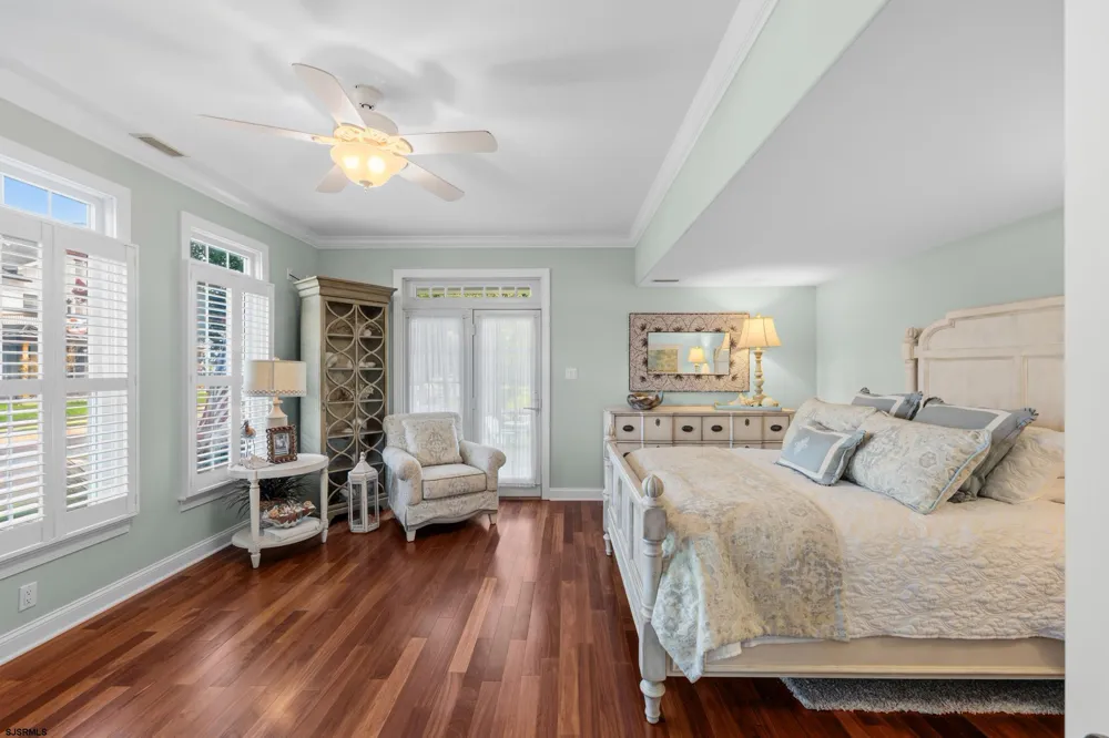 2 Barbados Ln Ocean City, NJ 08226