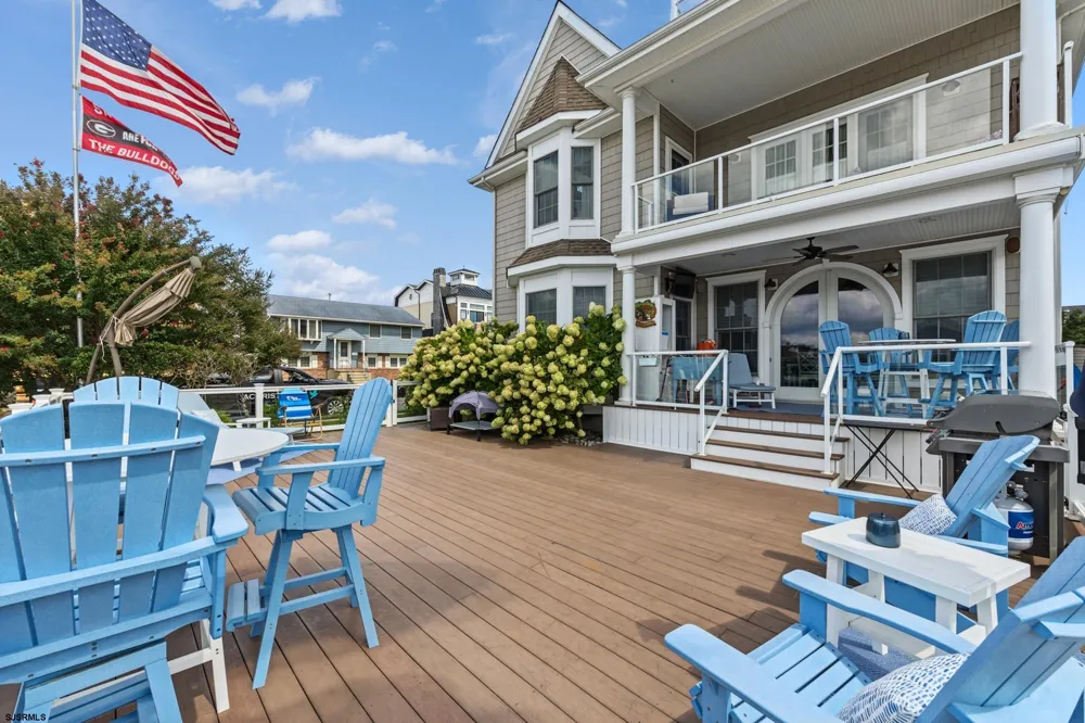2 Barbados Ln Ocean City, NJ 08226