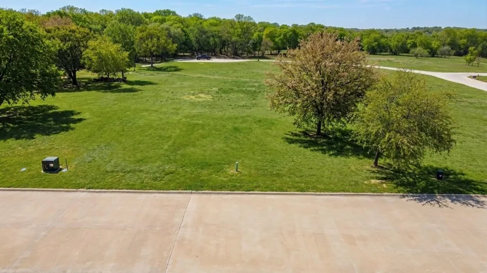 125 Dove Meadow Lane Glen Rose, TX 76043