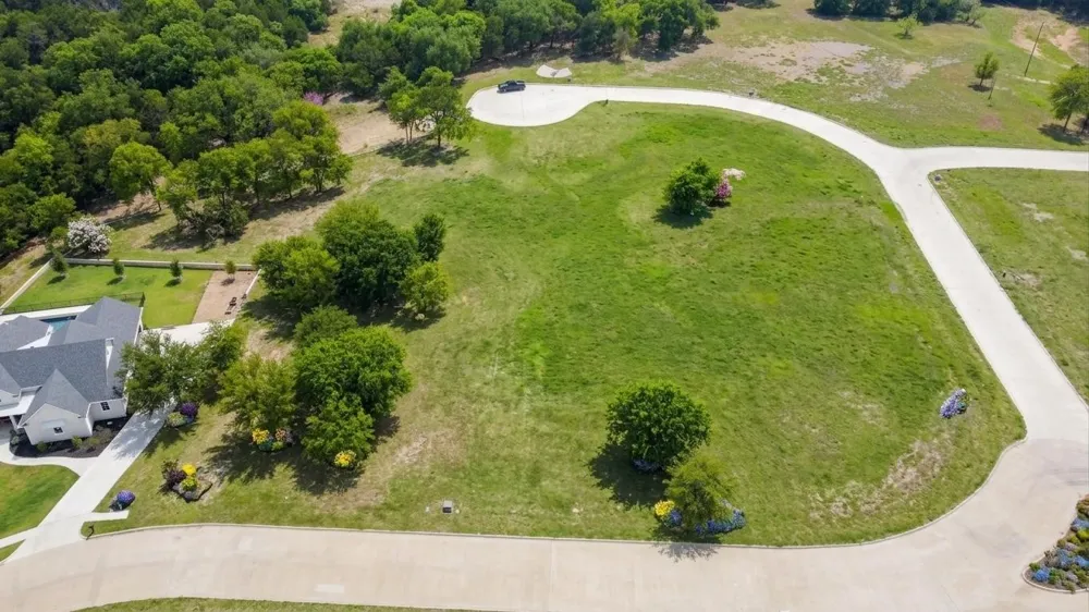 125 Dove Meadow Lane Glen Rose, TX 76043