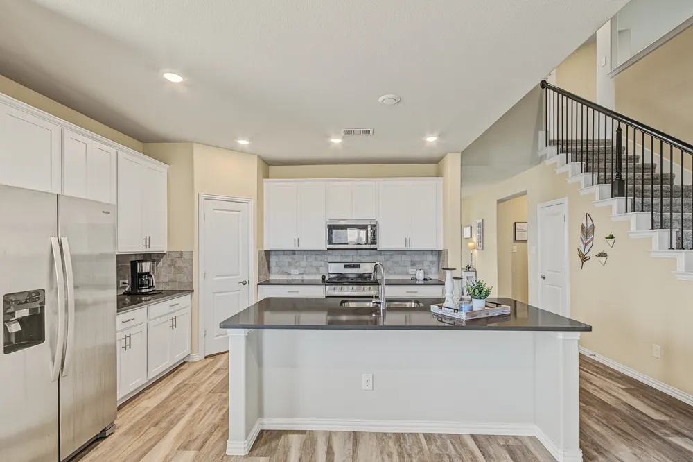 3020 Prairie Trail Avenue Aubrey, TX 76227