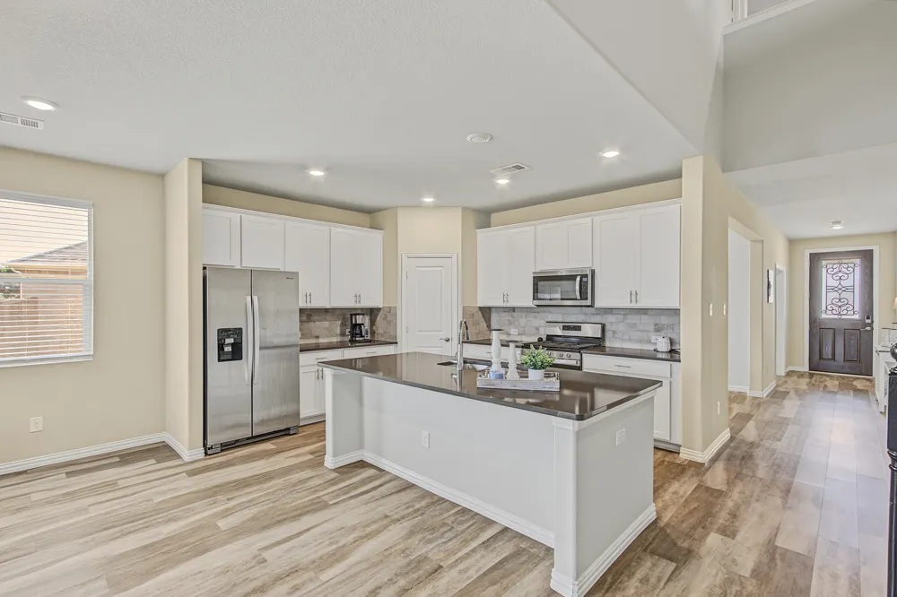3020 Prairie Trail Avenue Aubrey, TX 76227