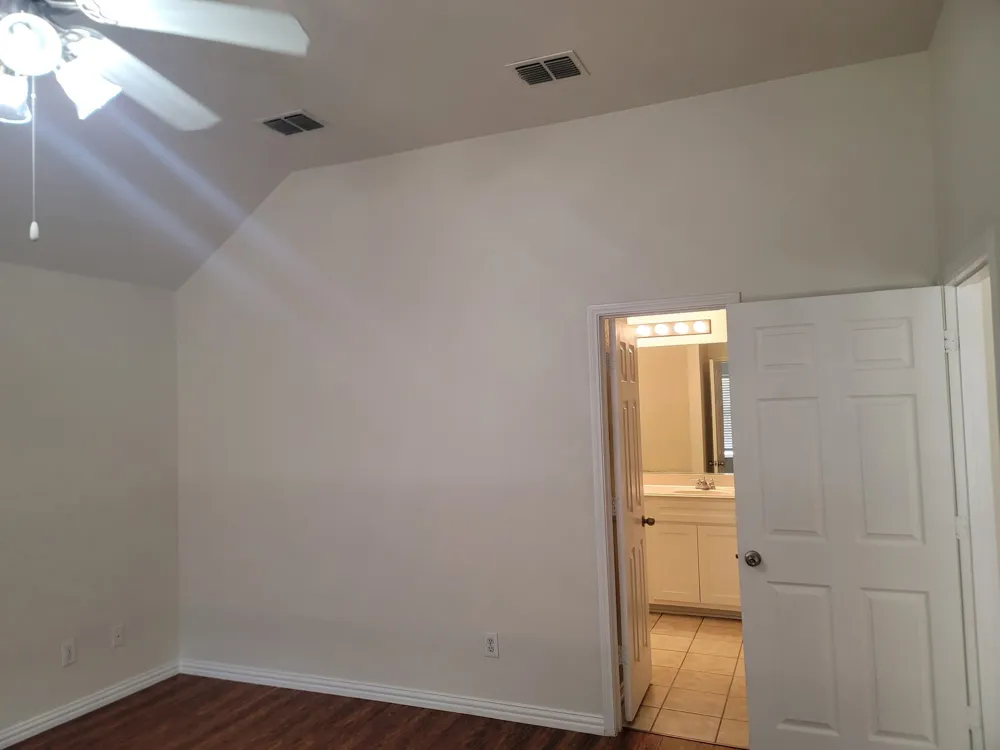 433 Angler Drive Crowley, TX 76036